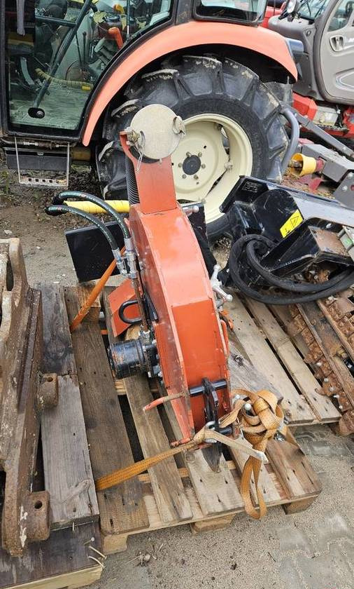 Ditch Witch MT9 MicroTrench piła pod światłowód do cięcia asfaltu/betonu - Оборудование для бетонных работ: фото 2 Ditch Witch MT9 MicroTrench piła pod światłowód do cięcia asfaltu/betonu - Оборудование для бетонных работ: фото 2