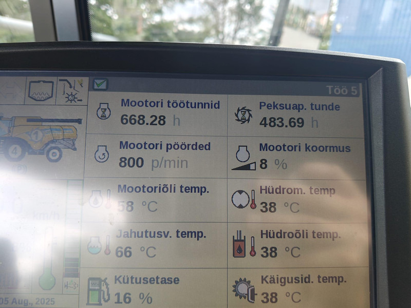 Зерноуборочный комбайн New Holland CX 8.90: фото 20