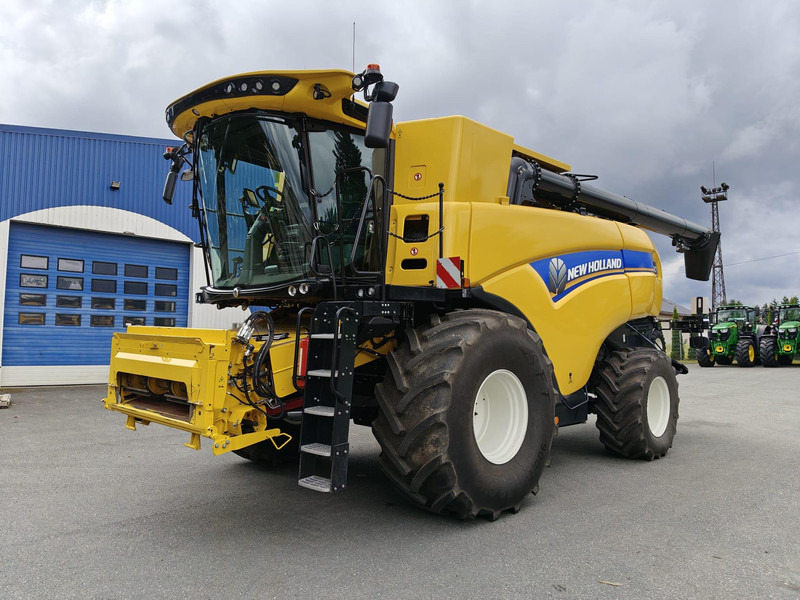 Зерноуборочный комбайн New Holland CX 8.90: фото 7