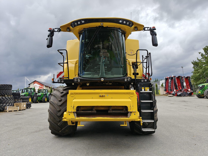 Зерноуборочный комбайн New Holland CX 8.90: фото 8