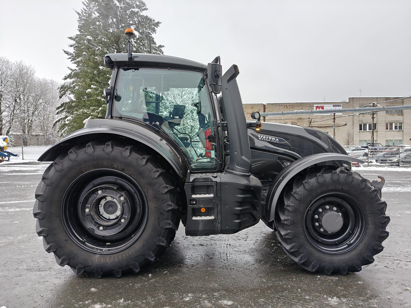 Valtra T255 Versu RTK - Трактор: фото 2 Valtra T255 Versu RTK - Трактор: фото 2