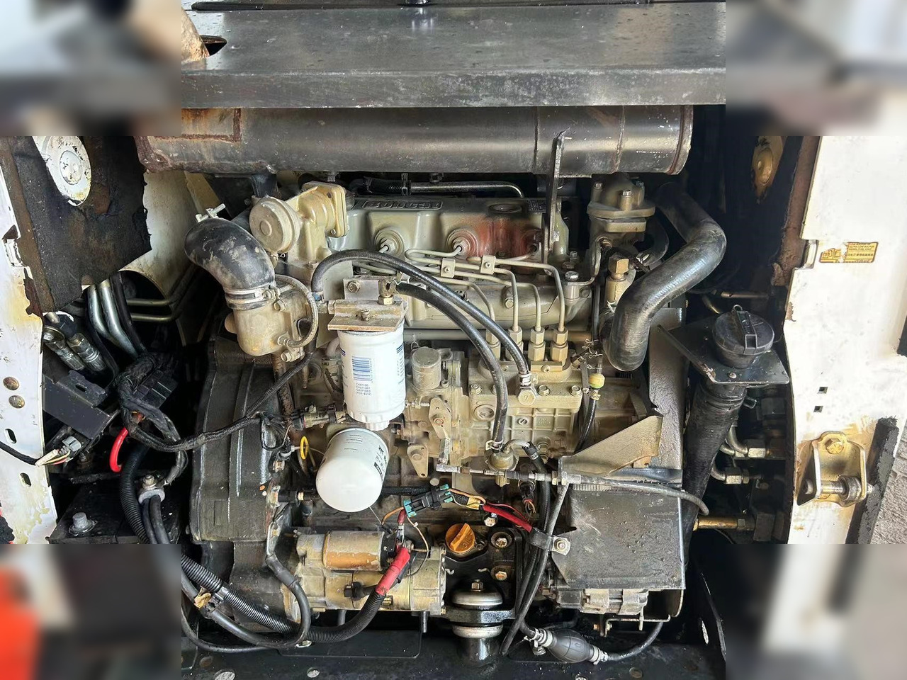 BOBCAT S750 - Мини-погрузчик с бортовым поворотом: фото 5 BOBCAT S750 - Мини-погрузчик с бортовым поворотом: фото 5