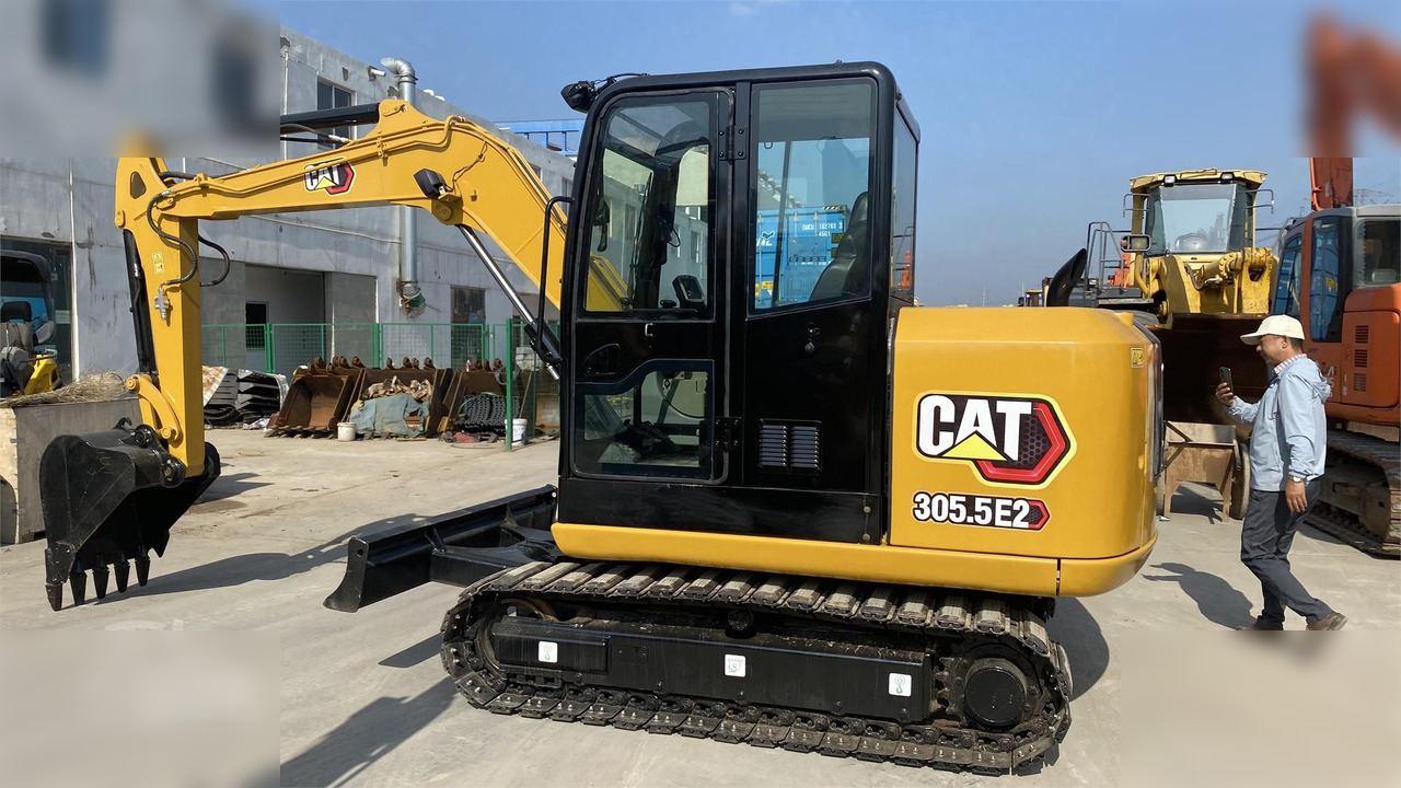CATERPILLAR 305.5E - Мини-экскаватор: фото 1 CATERPILLAR 305.5E - Мини-экскаватор: фото 1