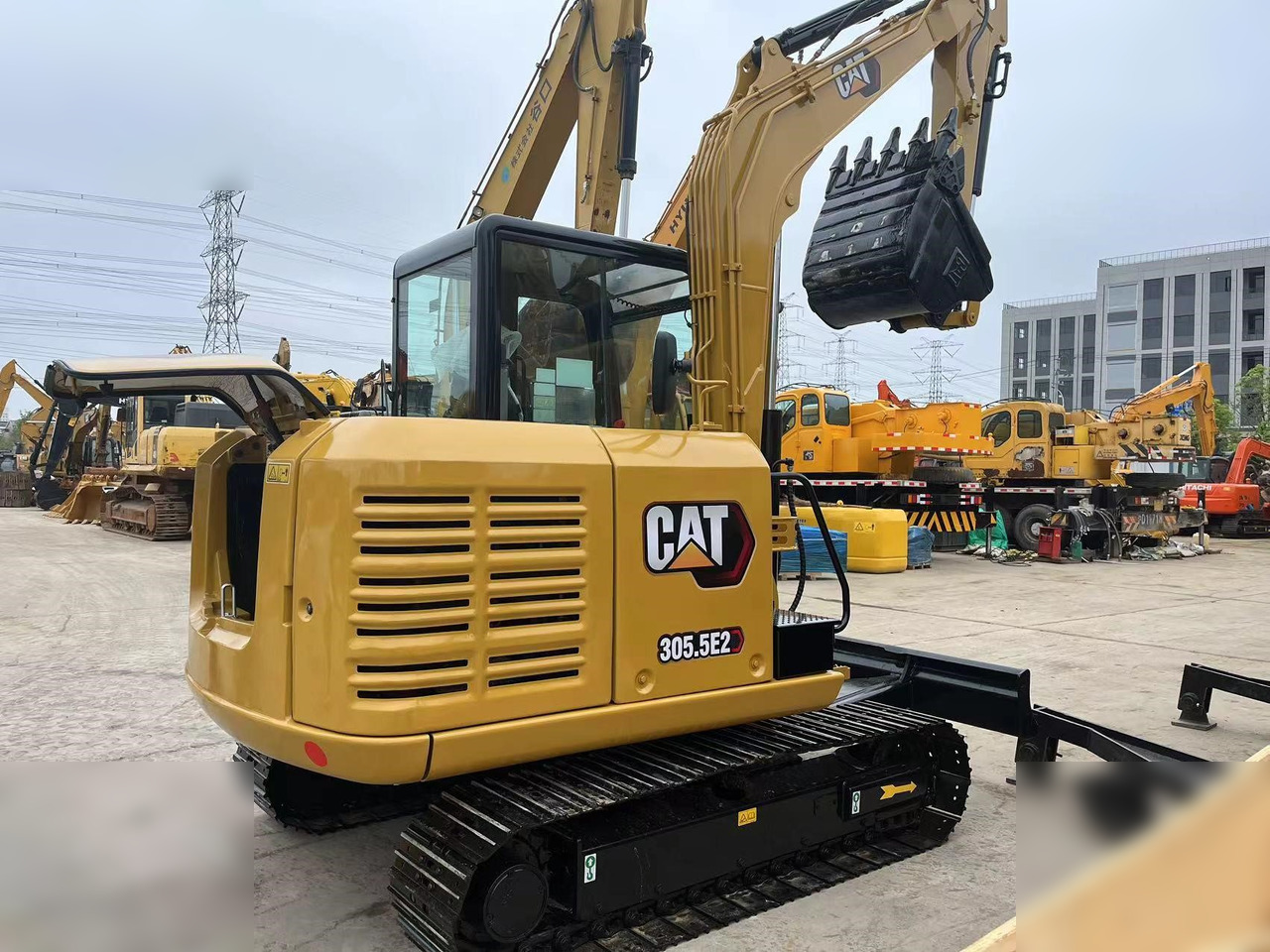 CATERPILLAR 305.5E2 - Мини-экскаватор: фото 2 CATERPILLAR 305.5E2 - Мини-экскаватор: фото 2