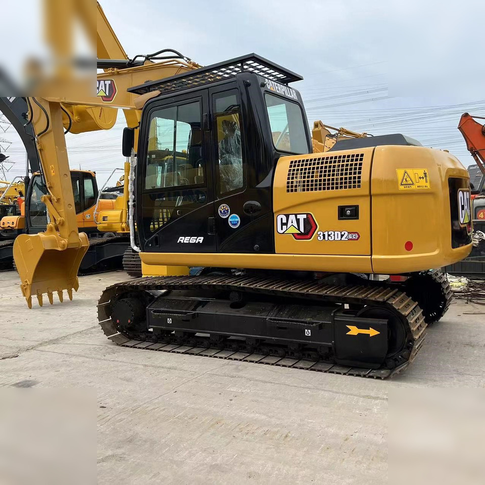 CATERPILLAR 313D2 GC - Гусеничный экскаватор: фото 1 CATERPILLAR 313D2 GC - Гусеничный экскаватор: фото 1
