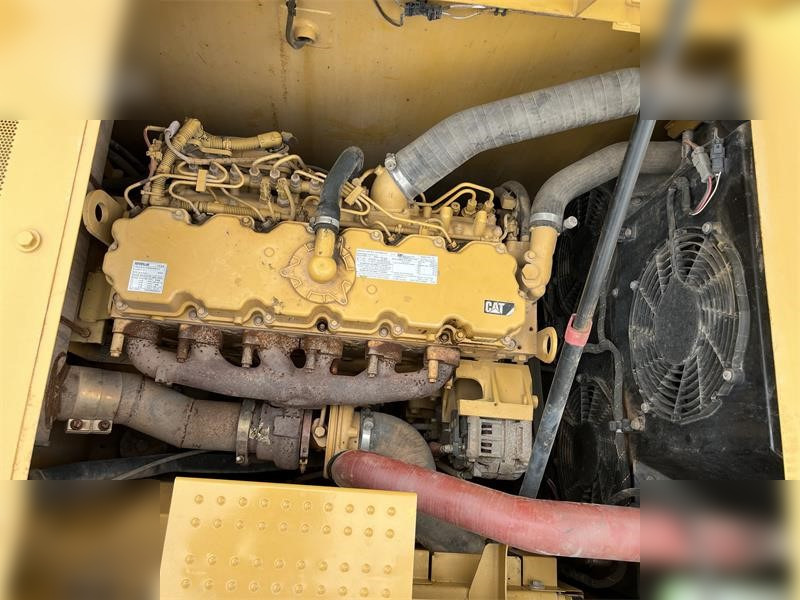 Гусеничный экскаватор CATERPILLAR 320: фото 9
