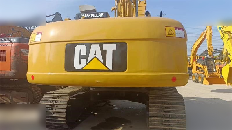 CATERPILLAR 320C - Гусеничный экскаватор: фото 2 CATERPILLAR 320C - Гусеничный экскаватор: фото 2