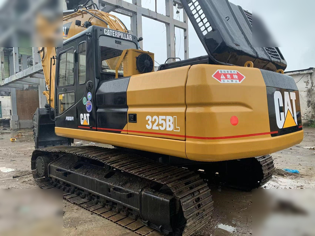 CATERPILLAR 325BL - Гусеничный экскаватор: фото 4 CATERPILLAR 325BL - Гусеничный экскаватор: фото 4