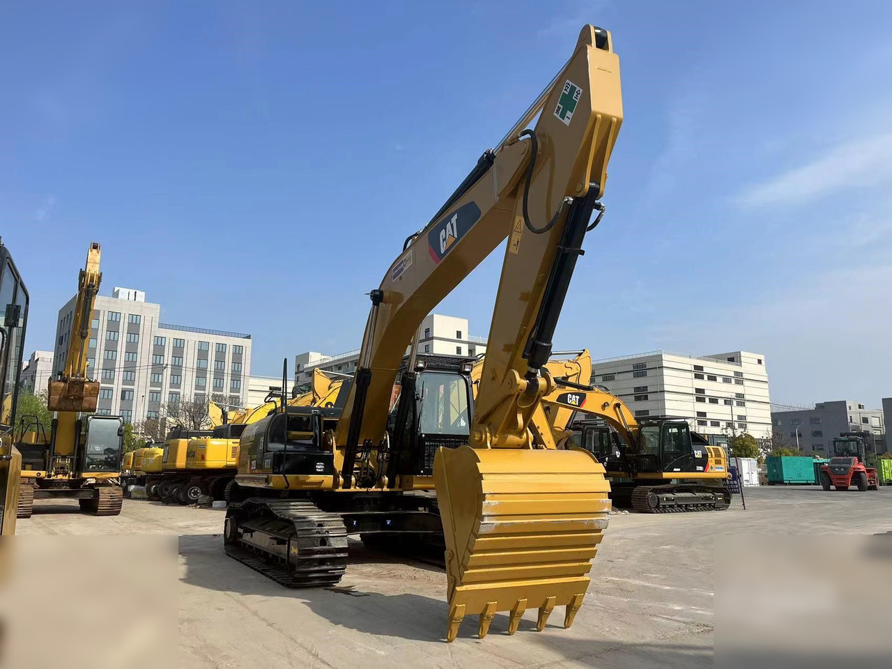 CATERPILLAR 325DL - Гусеничный экскаватор: фото 3 CATERPILLAR 325DL - Гусеничный экскаватор: фото 3
