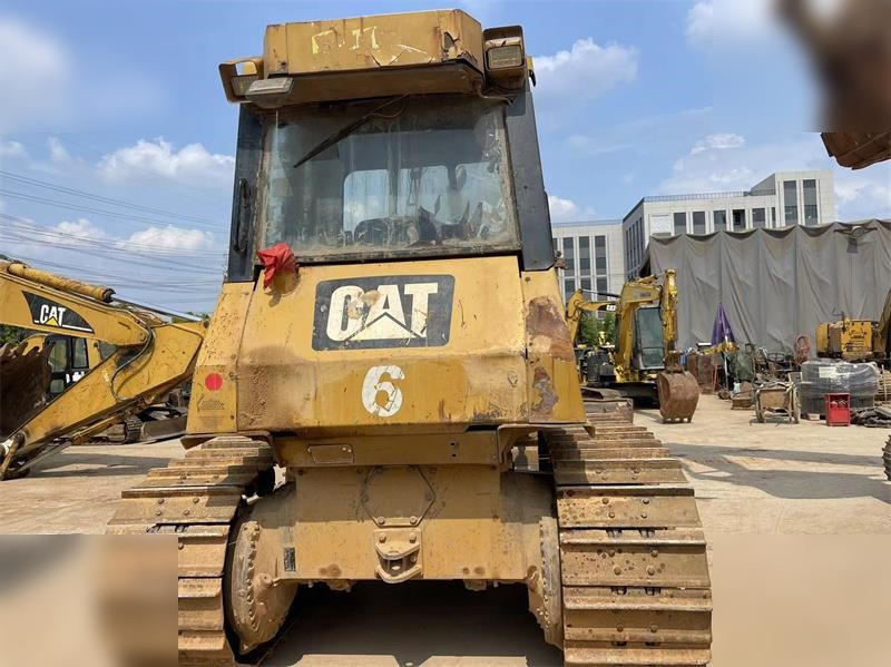 CATERPILLAR D6G LGP - Бульдозер: фото 3 CATERPILLAR D6G LGP - Бульдозер: фото 3