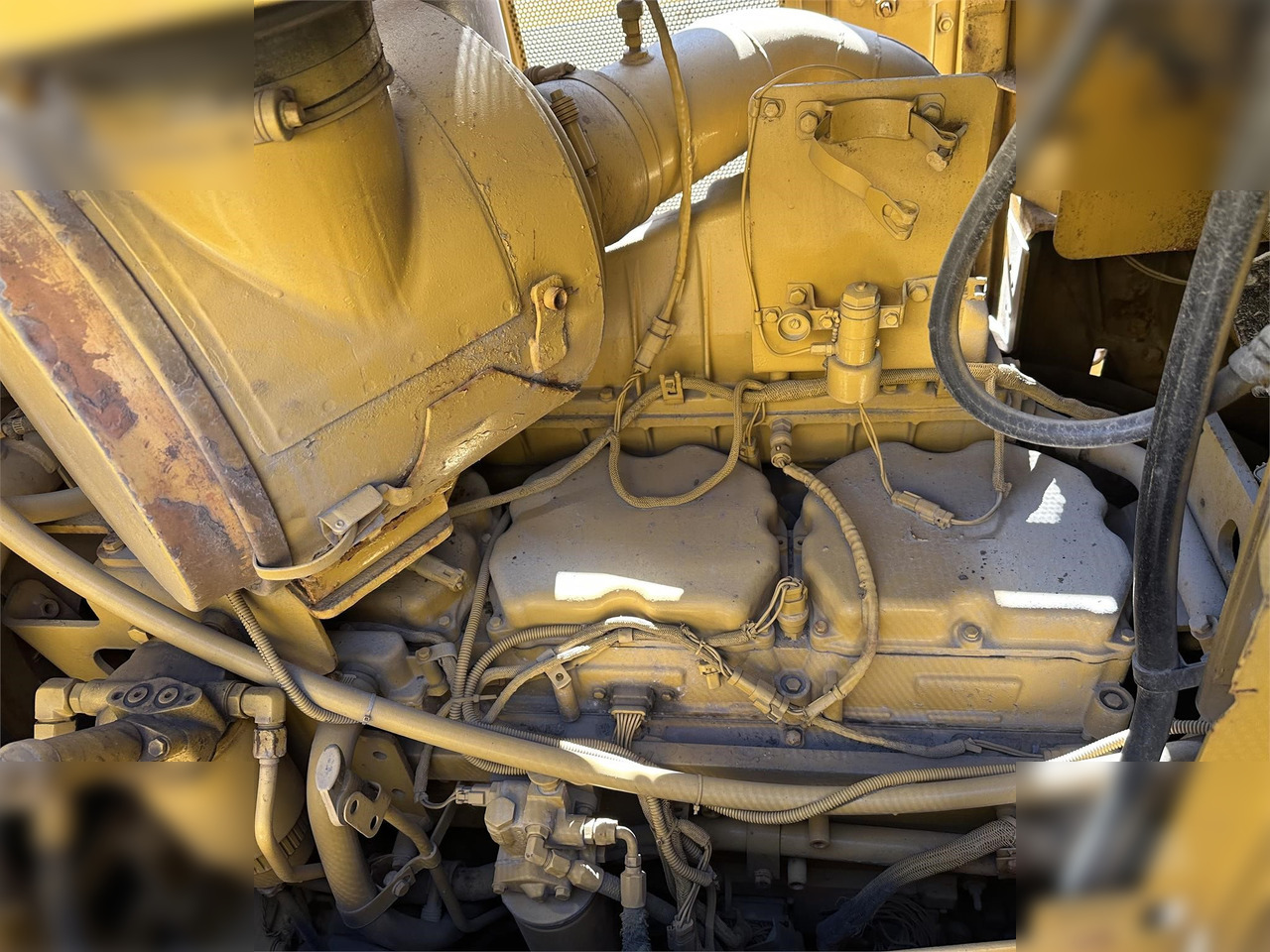 CATERPILLAR D7R II - Бульдозер: фото 3 CATERPILLAR D7R II - Бульдозер: фото 3