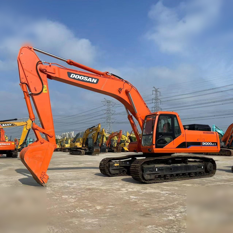 DOOSAN DH300 LC-7 - Гусеничный экскаватор: фото 2 DOOSAN DH300 LC-7 - Гусеничный экскаватор: фото 2