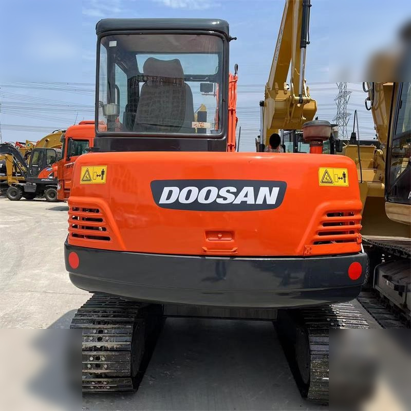 DOOSAN DH55-V - Мини-экскаватор: фото 4 DOOSAN DH55-V - Мини-экскаватор: фото 4