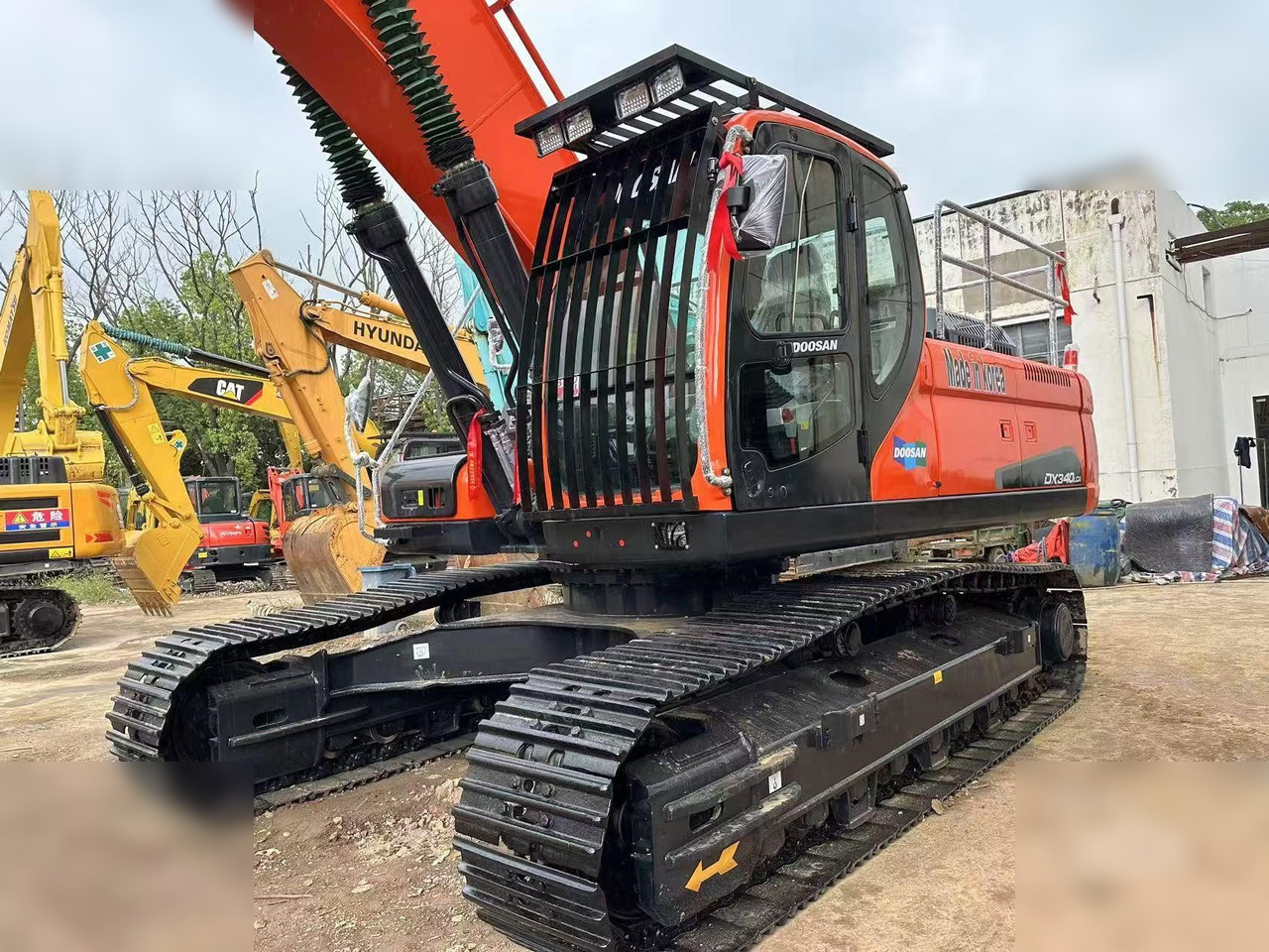 DOOSAN DX340 LCA - Гусеничный экскаватор: фото 4 DOOSAN DX340 LCA - Гусеничный экскаватор: фото 4