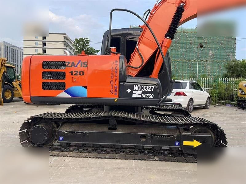 HITACHI ZX120 - Гусеничный экскаватор: фото 5 HITACHI ZX120 - Гусеничный экскаватор: фото 5