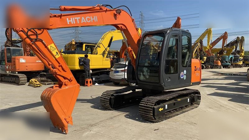 HITACHI ZX70 - Гусеничный экскаватор: фото 3 HITACHI ZX70 - Гусеничный экскаватор: фото 3