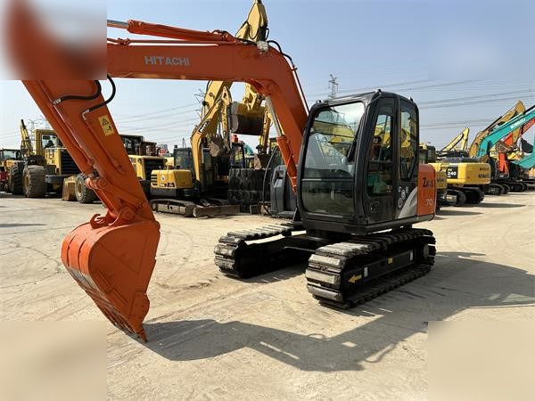 HITACHI ZX70 - Гусеничный экскаватор: фото 4 HITACHI ZX70 - Гусеничный экскаватор: фото 4