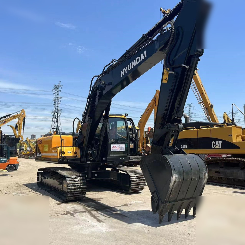 HYUNDAI ROBEX 220 LC-9S - Гусеничный экскаватор: фото 4 HYUNDAI ROBEX 220 LC-9S - Гусеничный экскаватор: фото 4