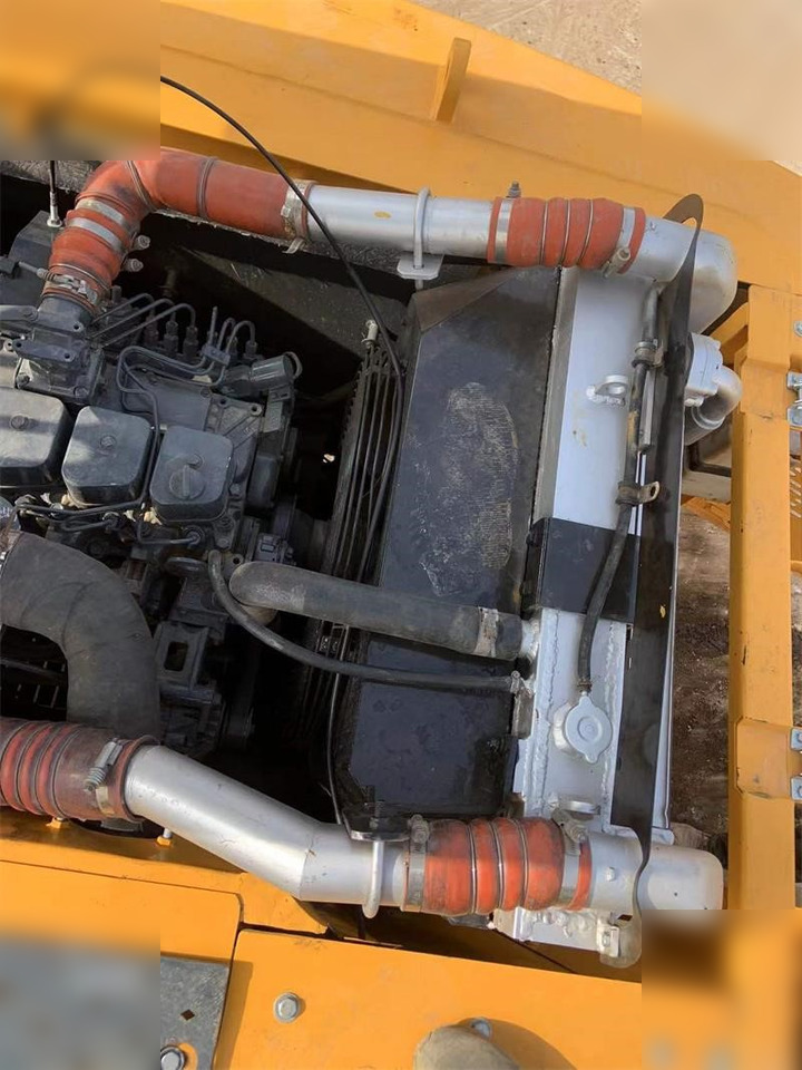 Гусеничный экскаватор HYUNDAI ROBEX 220 LC-9S: фото 10