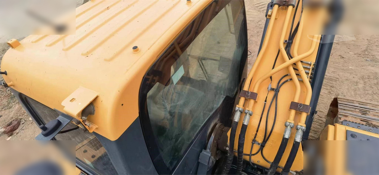 Гусеничный экскаватор HYUNDAI ROBEX 225 LC-9T: фото 7