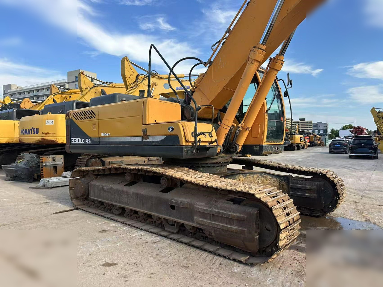 HYUNDAI ROBEX 330 LC-9S - Гусеничный экскаватор: фото 4 HYUNDAI ROBEX 330 LC-9S - Гусеничный экскаватор: фото 4