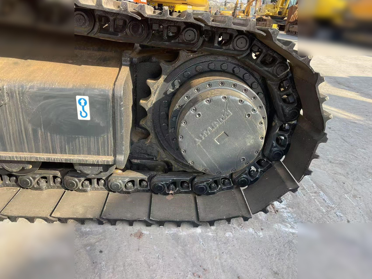 HYUNDAI ROBEX 330 LC-9S - Гусеничный экскаватор: фото 5 HYUNDAI ROBEX 330 LC-9S - Гусеничный экскаватор: фото 5