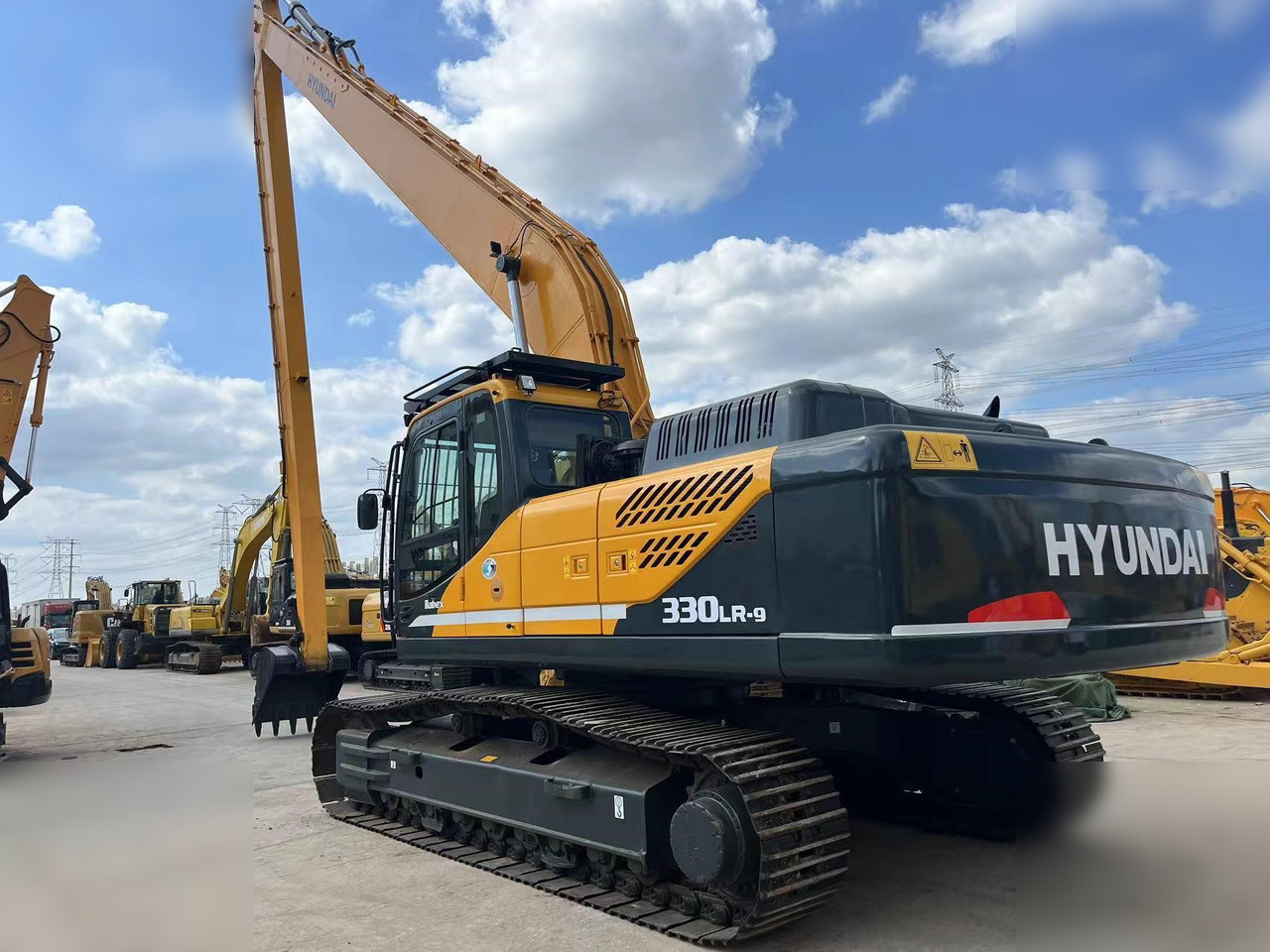 HYUNDAI ROBEX 330 LC-9S - Гусеничный экскаватор: фото 3 HYUNDAI ROBEX 330 LC-9S - Гусеничный экскаватор: фото 3