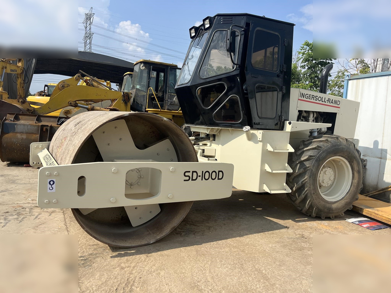 INGERSOLL-RAND SD100D - Каток: фото 1 INGERSOLL-RAND SD100D - Каток: фото 1