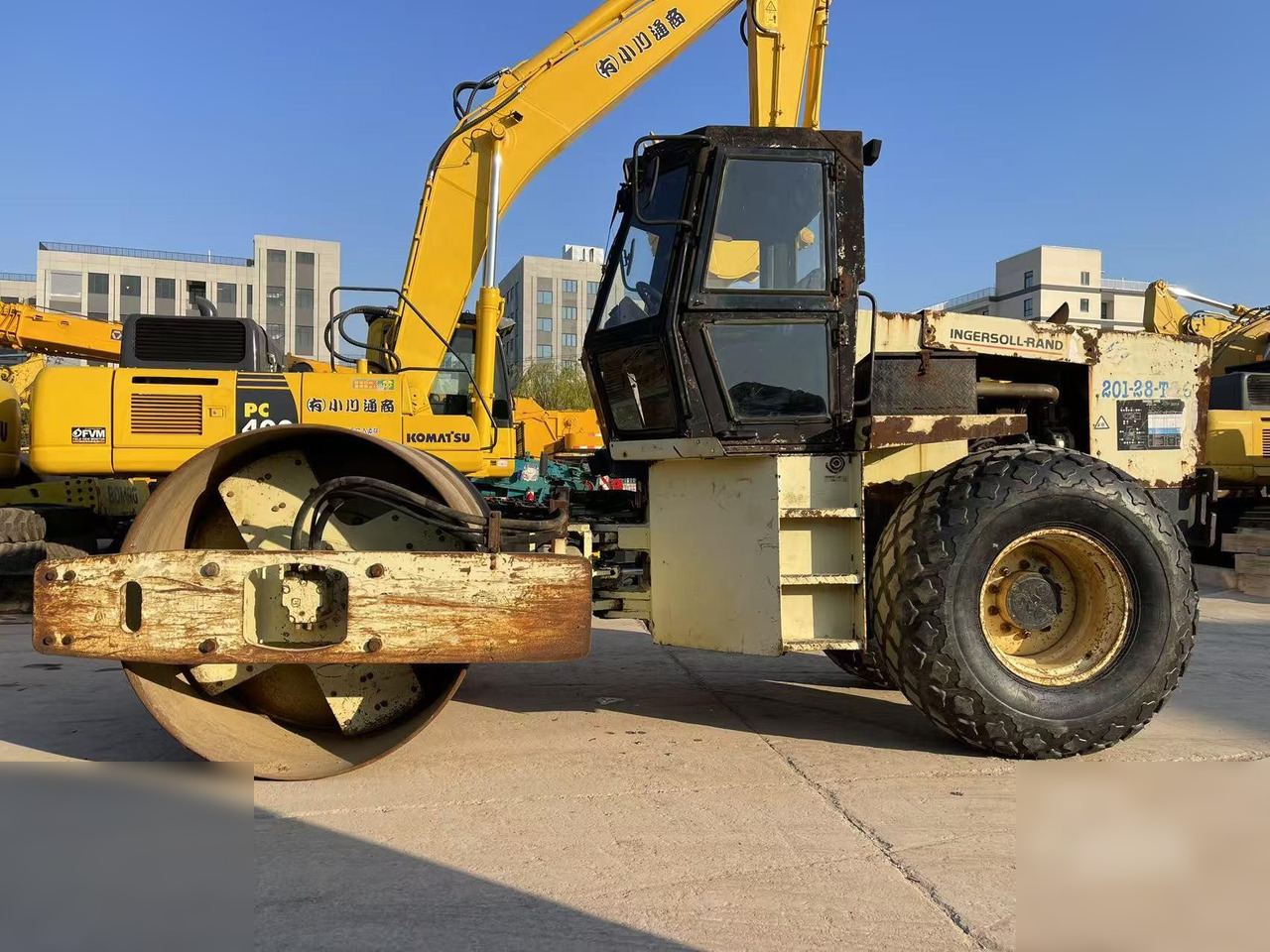 INGERSOLL-RAND SD100D - Каток: фото 3 INGERSOLL-RAND SD100D - Каток: фото 3