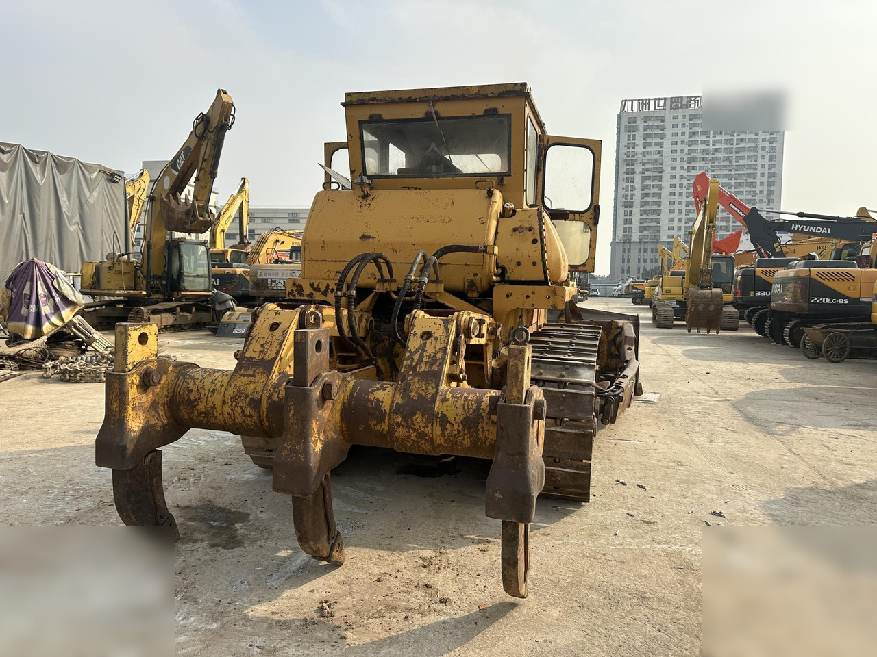 KOMATSU D85-18 - Бульдозер: фото 5 KOMATSU D85-18 - Бульдозер: фото 5