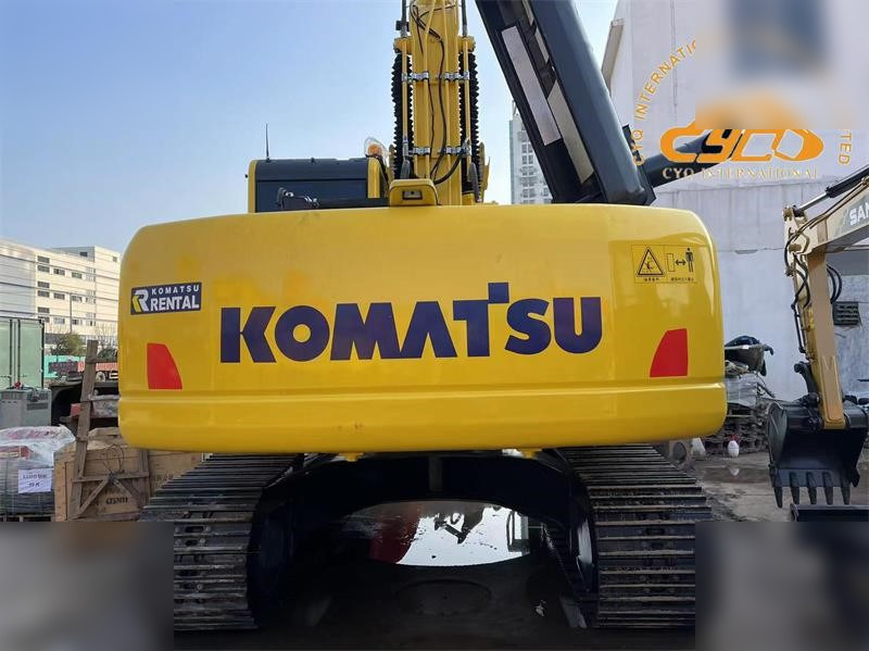 Гусеничный экскаватор KOMATSU PC220-8: фото 6