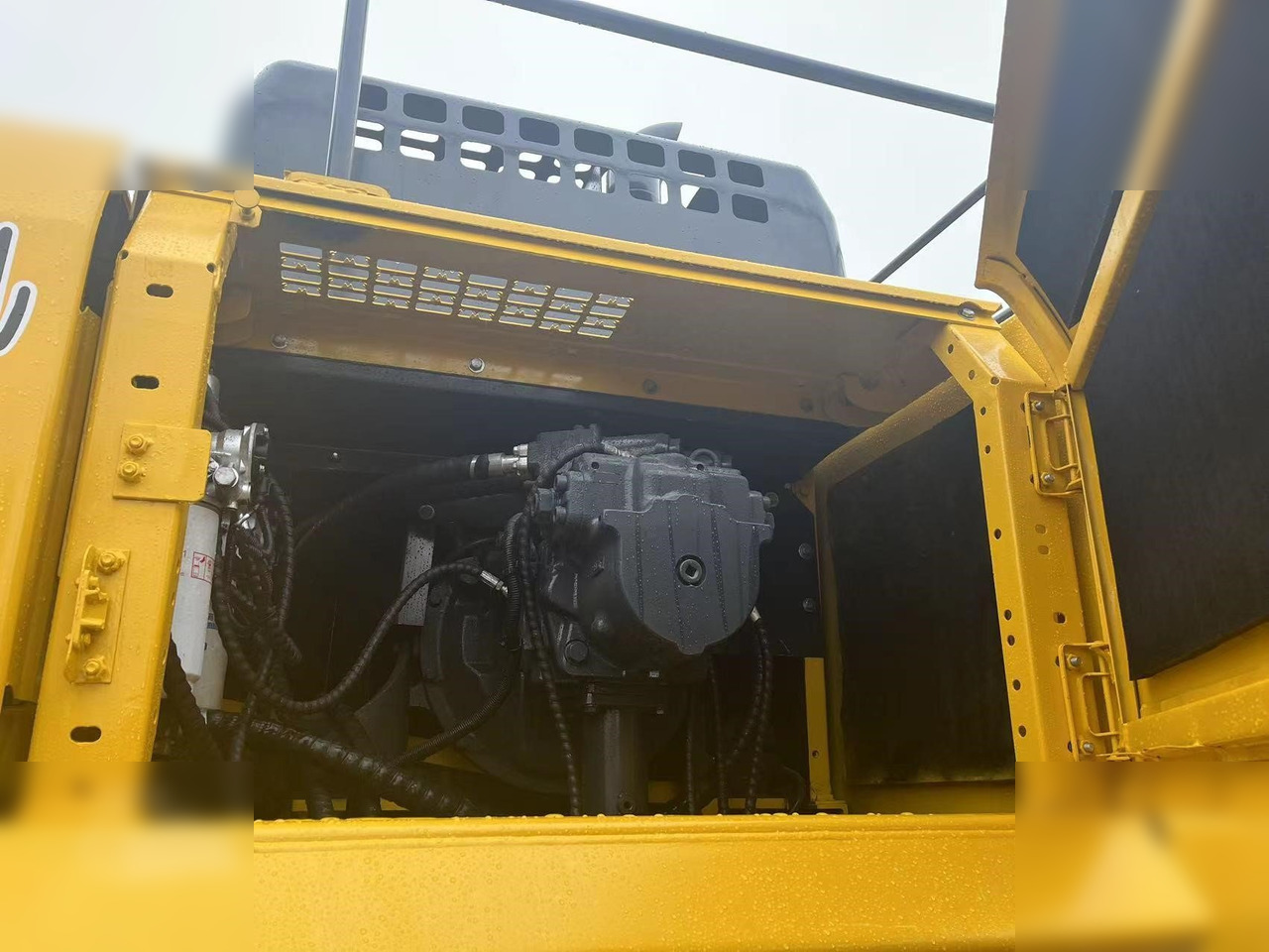 KOMATSU PC450 LC-8 - Гусеничный экскаватор: фото 5 KOMATSU PC450 LC-8 - Гусеничный экскаватор: фото 5