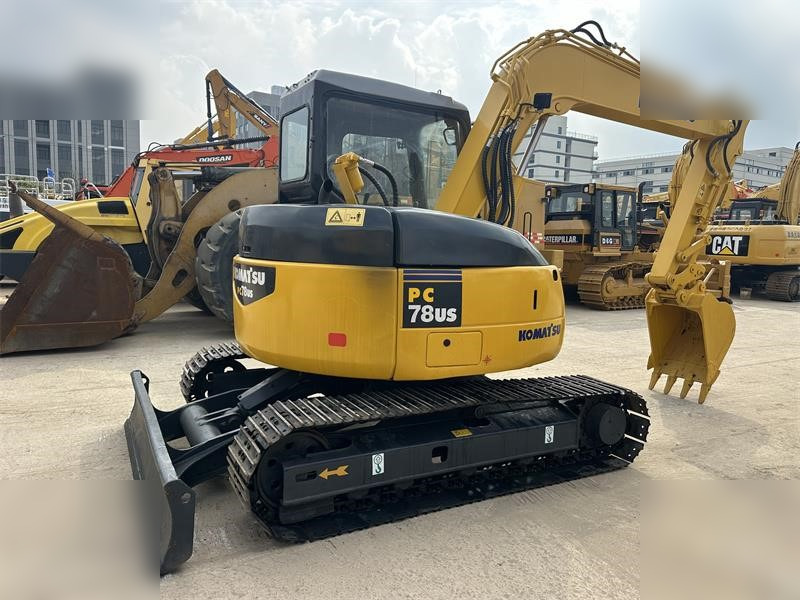 KOMATSU PC78US-6 - Гусеничный экскаватор: фото 4 KOMATSU PC78US-6 - Гусеничный экскаватор: фото 4