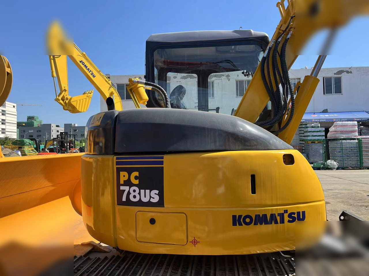 KOMATSU PC78US-6 - Гусеничный экскаватор: фото 4 KOMATSU PC78US-6 - Гусеничный экскаватор: фото 4