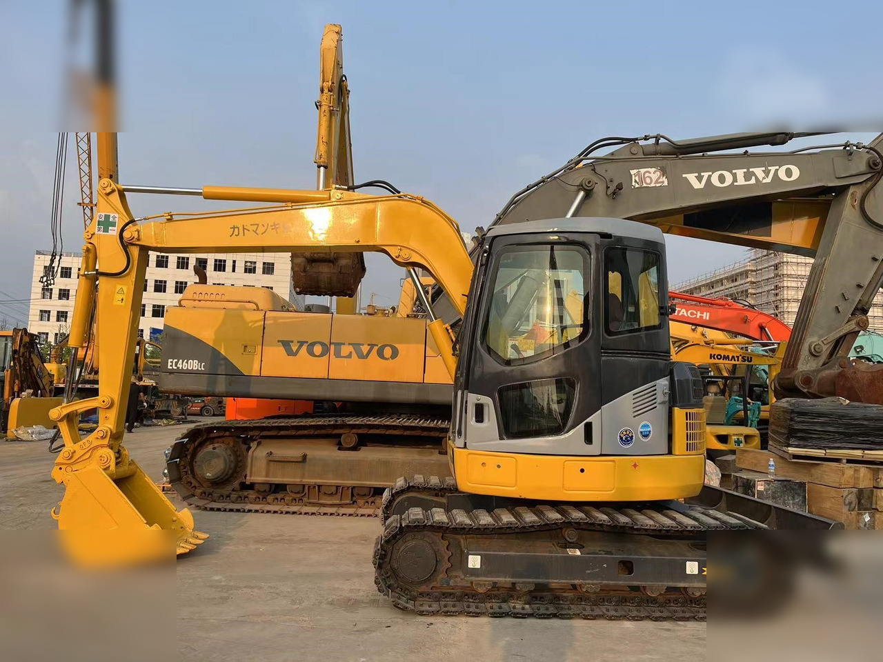 KOMATSU PC78US-6N0 - Гусеничный экскаватор: фото 1 KOMATSU PC78US-6N0 - Гусеничный экскаватор: фото 1