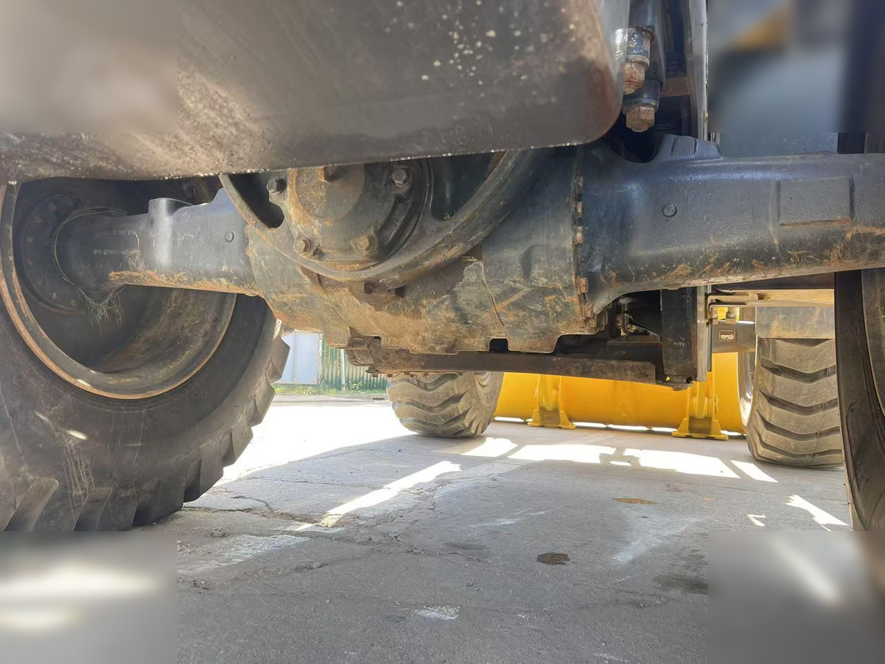 Колёсный погрузчик KOMATSU WA320-5: фото 9 Колёсный погрузчик KOMATSU WA320-5: фото 9