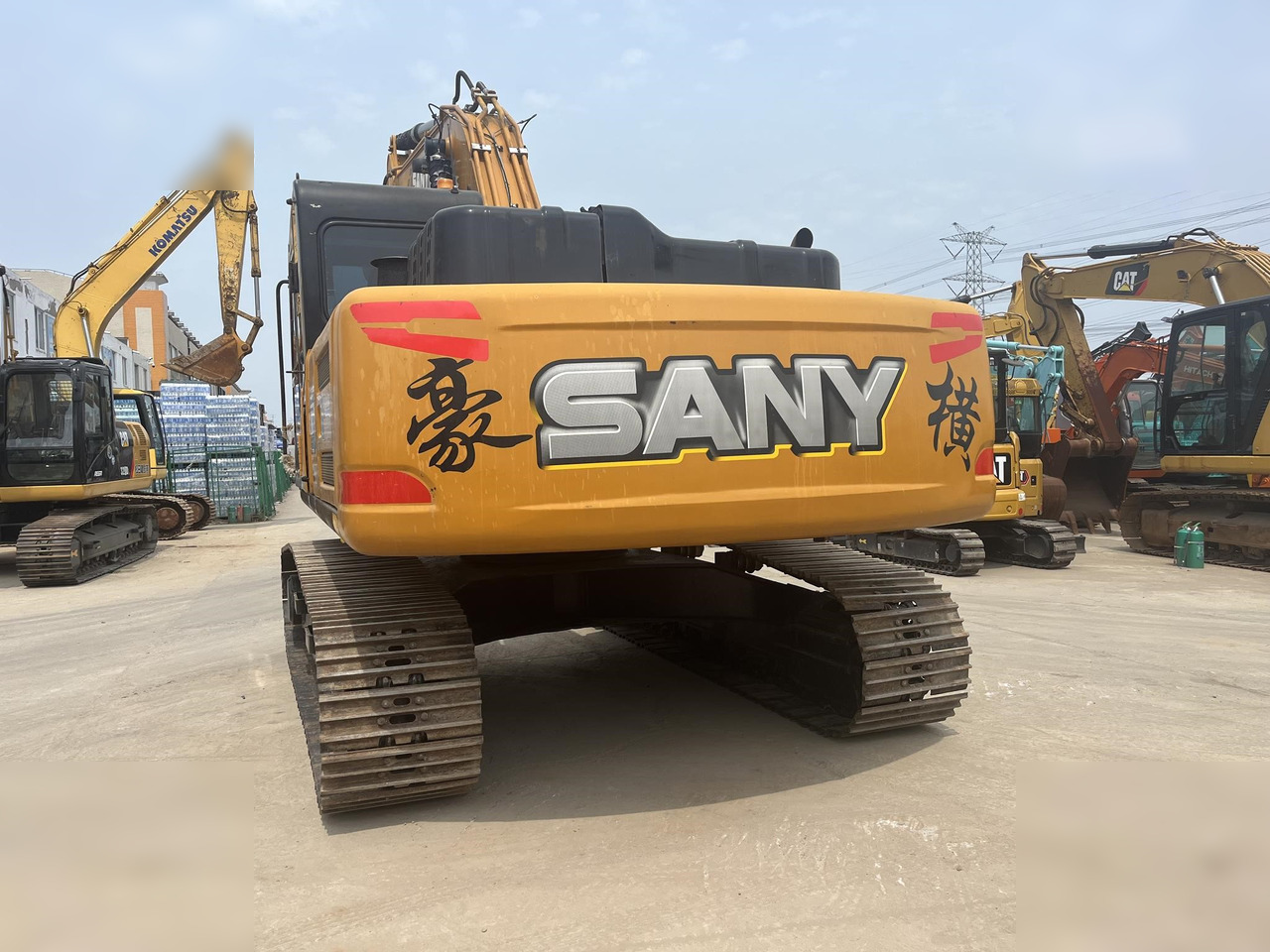 Гусеничный экскаватор SANY SY215C: фото 6 Гусеничный экскаватор SANY SY215C: фото 6