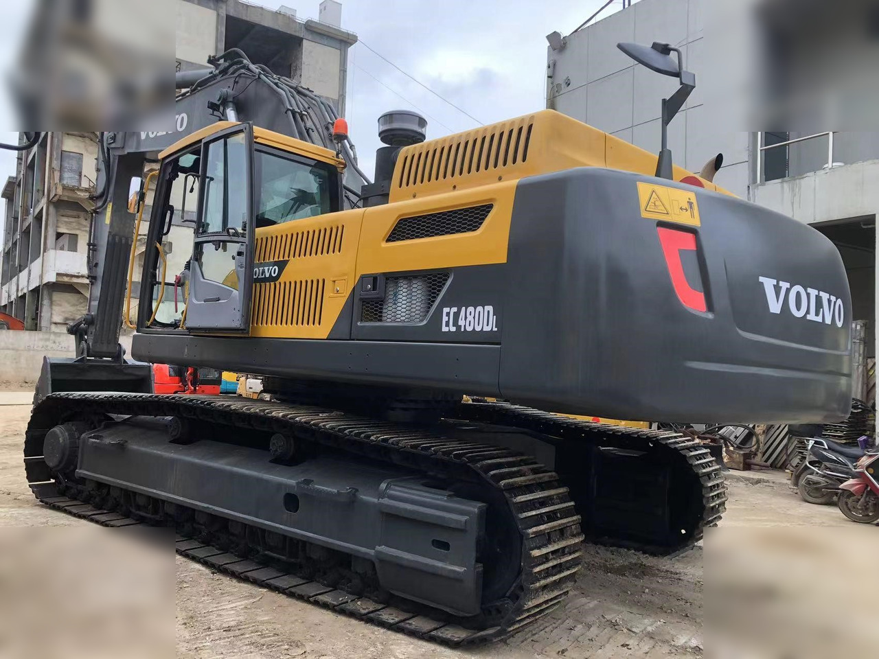 VOLVO EC480DL - Гусеничный экскаватор: фото 2 VOLVO EC480DL - Гусеничный экскаватор: фото 2