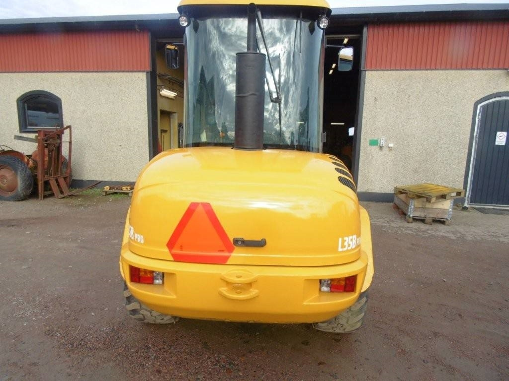 Volvo L 35 - Колёсный погрузчик: фото 3 Volvo L 35 - Колёсный погрузчик: фото 3