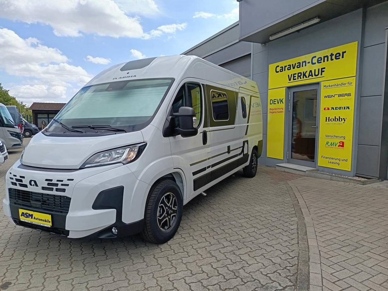 Adria Twin Twin 600 SPB Family*SAFETY*STYLE*DAB*SOFORT - Кастенваген: фото 2 Adria Twin Twin 600 SPB Family*SAFETY*STYLE*DAB*SOFORT - Кастенваген: фото 2
