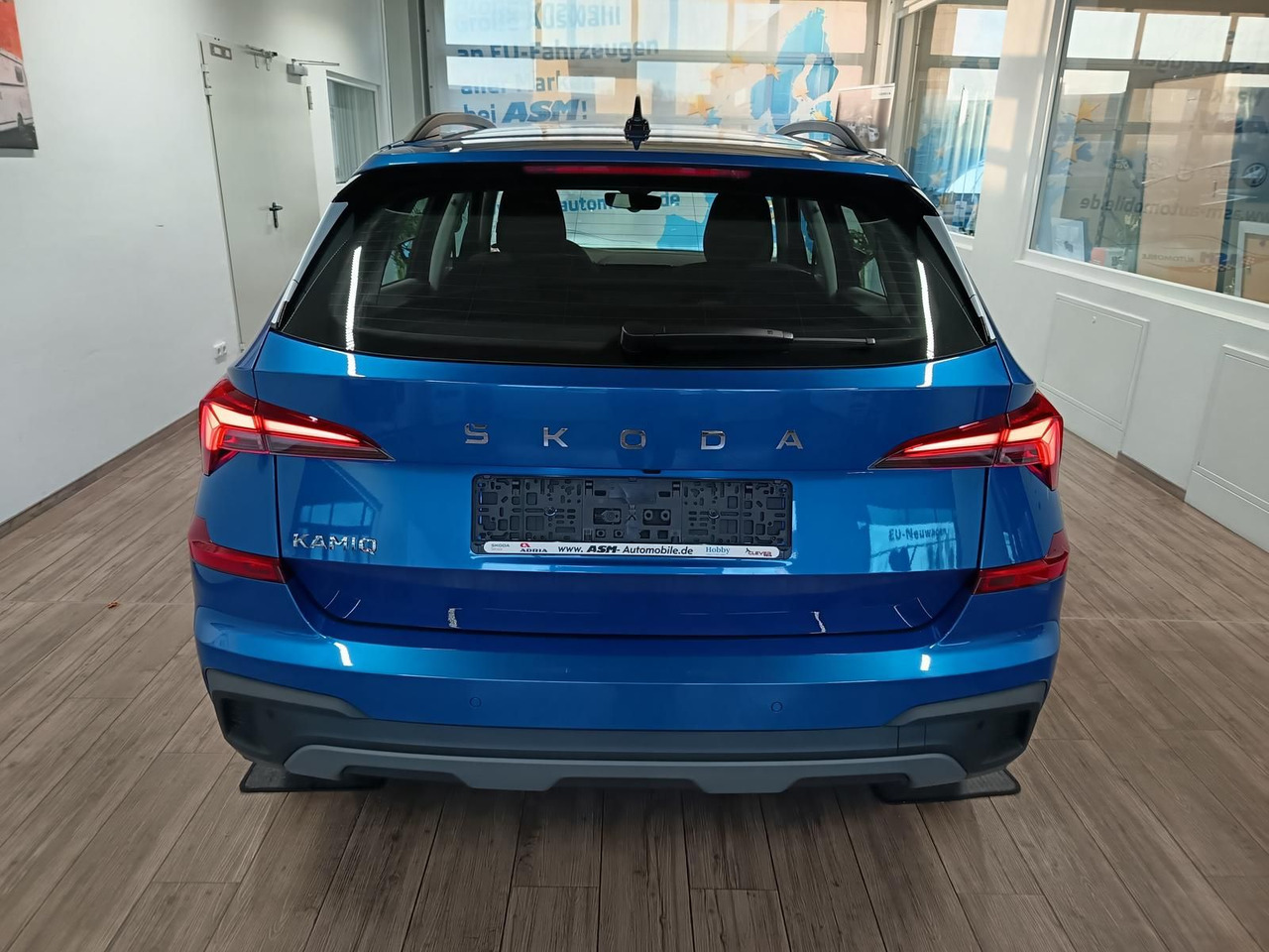 Skoda Kamiq 130 Jahre 1,5TSI DSG*AHK*ACC*LED*R-KAM*PDC - Внедорожник: фото 5 Skoda Kamiq 130 Jahre 1,5TSI DSG*AHK*ACC*LED*R-KAM*PDC - Внедорожник: фото 5