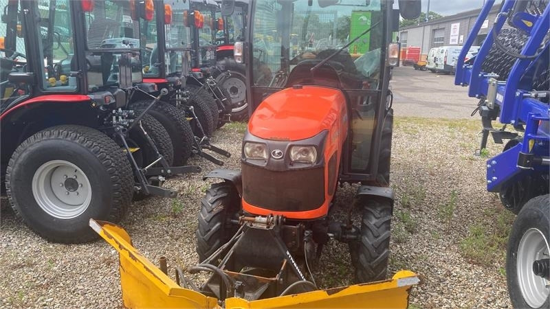 Kubota STW37 Kun 1144 timer STW37 - Коммунальный трактор: фото 3 Kubota STW37 Kun 1144 timer STW37 - Коммунальный трактор: фото 3