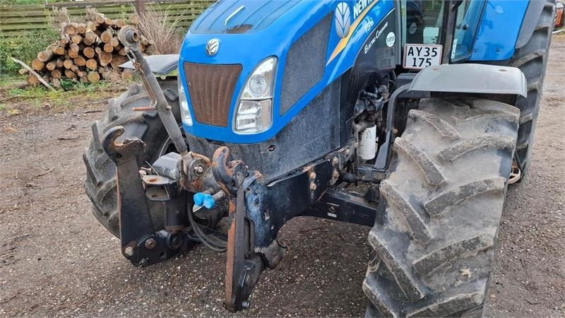 New Holland T5.115 EC - Трактор: фото 5 New Holland T5.115 EC - Трактор: фото 5