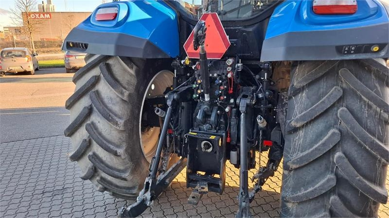 New Holland T7.270 Autocommand New Generation - Трактор: фото 4 New Holland T7.270 Autocommand New Generation - Трактор: фото 4