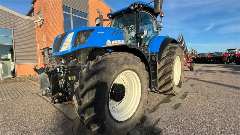 New Holland T7.315 HD AutoComand - Трактор: фото 2 New Holland T7.315 HD AutoComand - Трактор: фото 2
