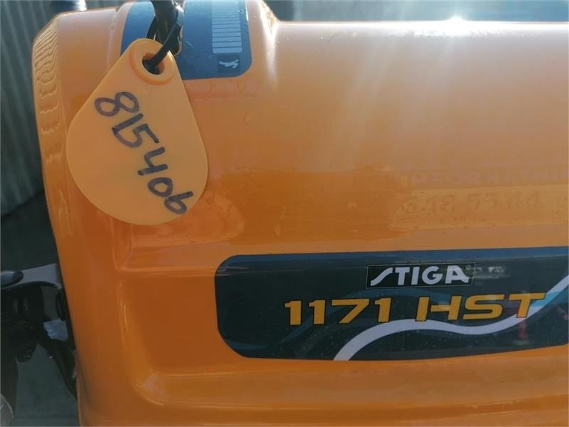 Роторный снегоочиститель Stiga 1171 HST 18-2851-31: фото 6 Роторный снегоочиститель Stiga 1171 HST 18-2851-31: фото 6