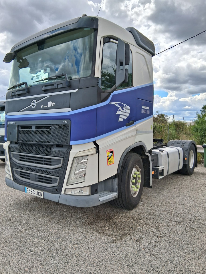 Volvo FH12 - Тягач: фото 2 Volvo FH12 - Тягач: фото 2