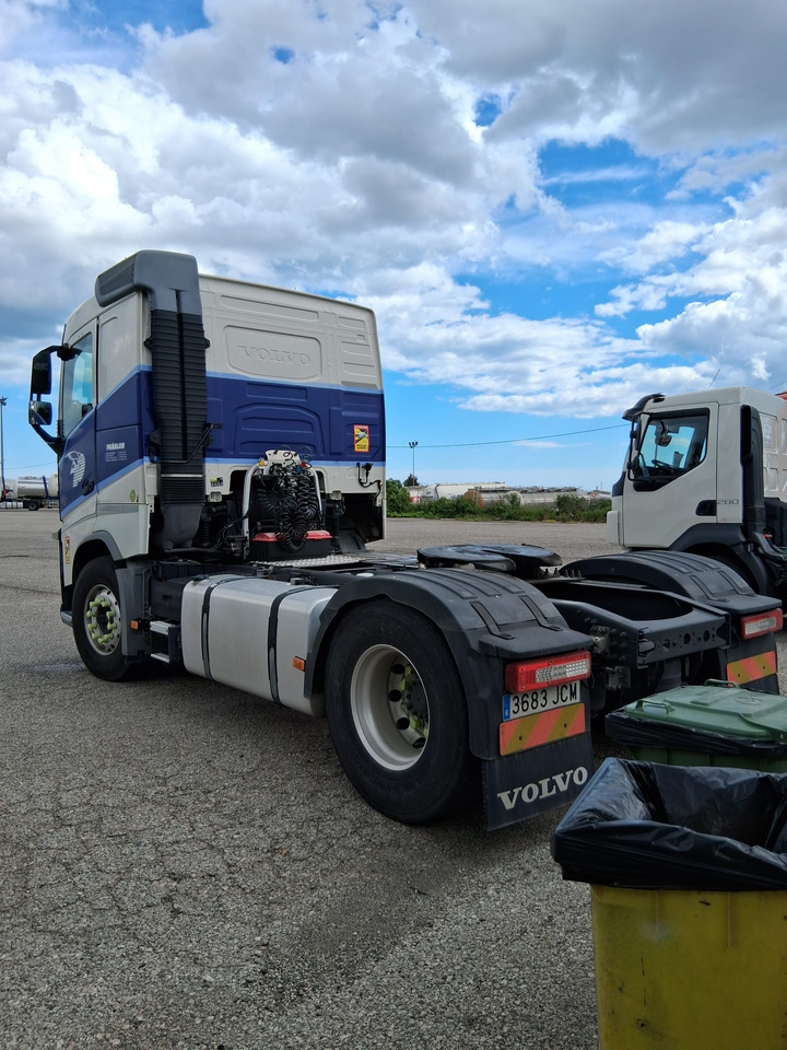 Volvo FH12 - Тягач: фото 3 Volvo FH12 - Тягач: фото 3