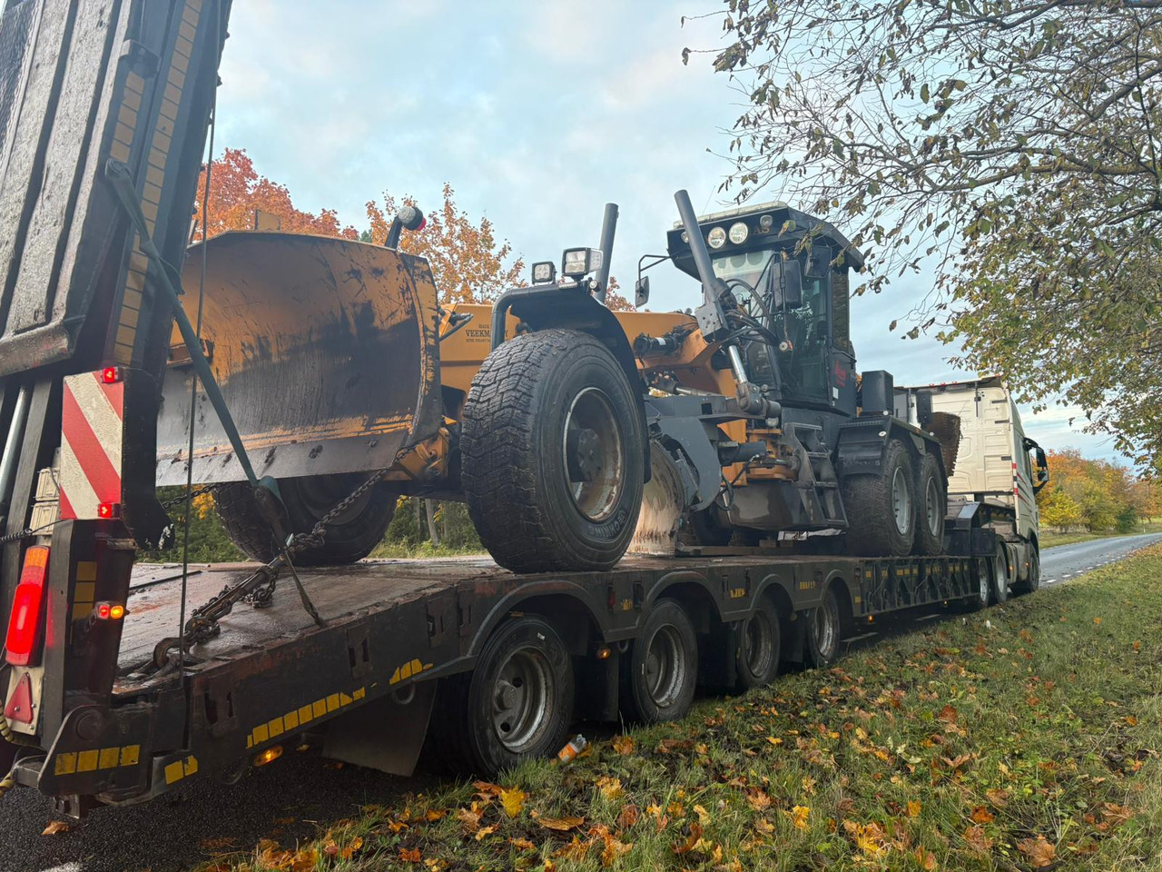ANDOVER SFCLEX 67 - Полуприцеп-автовоз: фото 2 ANDOVER SFCLEX 67 - Полуприцеп-автовоз: фото 2