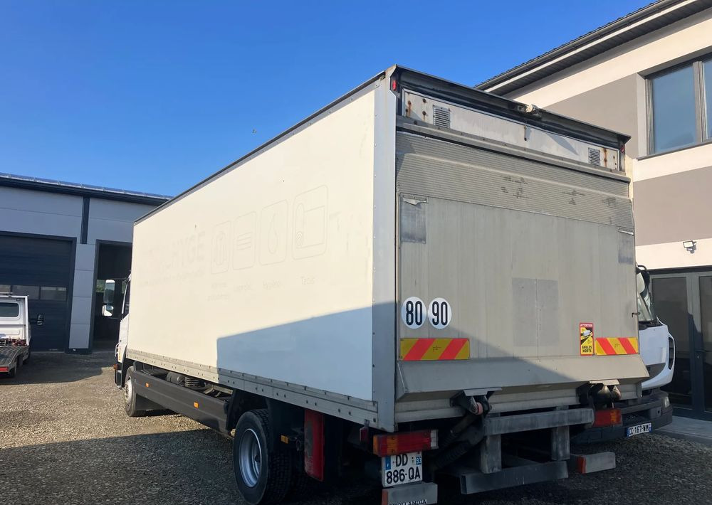Mercedes-Benz Atego 1218 kurierka kontener - Грузовик с закрытым кузовом: фото 3 Mercedes-Benz Atego 1218 kurierka kontener - Грузовик с закрытым кузовом: фото 3